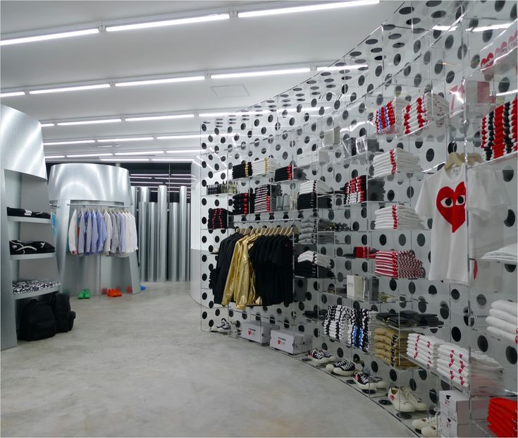 Avant-Garde Fashion CDG